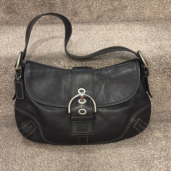 Black Leather Shoulder Bag - Picture 1 of 7